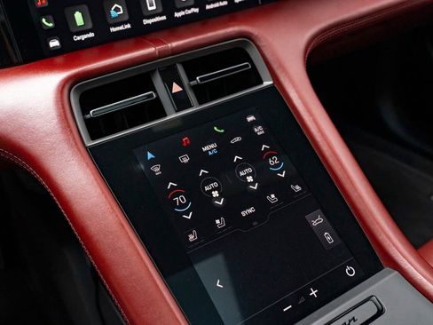 Used 2020 Porsche Taycan Turbo w/ Performance Package image 30