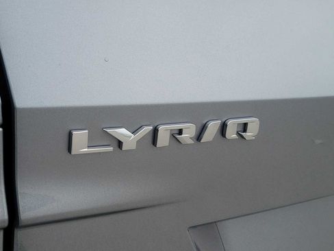 Used 2024 Cadillac Lyriq Sport RWD image 6