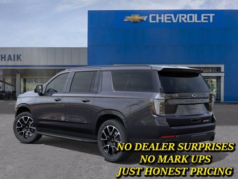 New 2026 Chevrolet Suburban RST w/ Comfort Package RWD image 3
