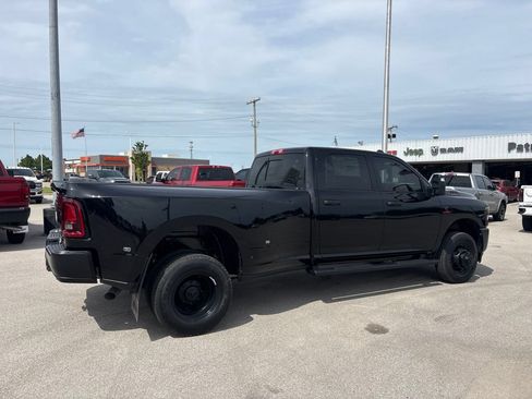 New 2026 RAM 3500 Tradesman AWD/4WD image 7