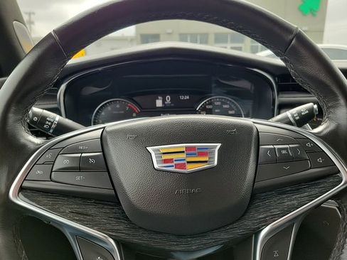 Used 2023 Cadillac XT5 Premium Luxury image 19