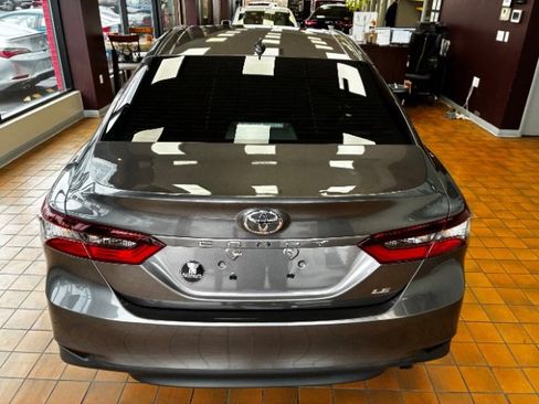 Used 2023 Toyota Camry LE image 13