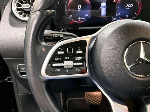 Used 2023 Mercedes-Benz GLA 250 4MATIC image 23