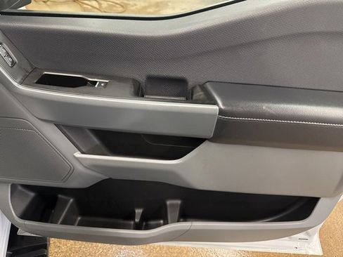 Used 2022 Ford F150 XLT image 25