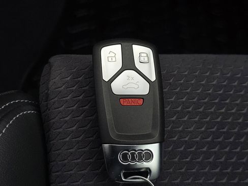 Certified 2024 Audi Q5 e Premium Plus w/ Premium Plus Package image 27