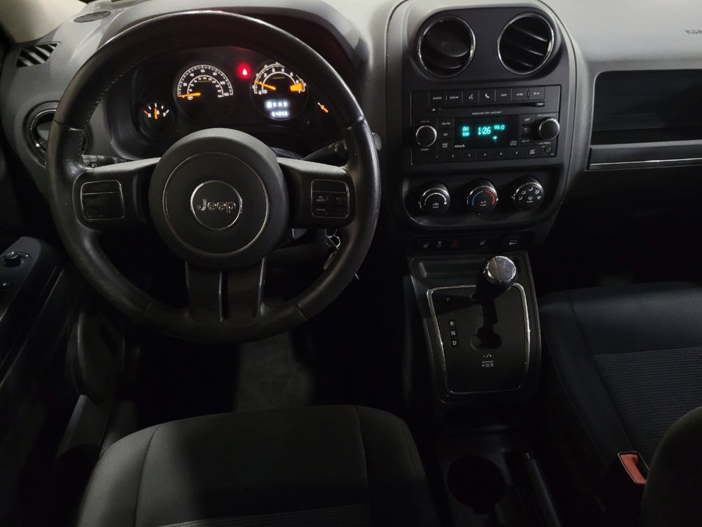 Used 2015 Jeep Patriot Latitude AWD/4WD image 22