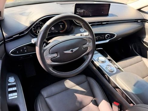 Used 2025 Genesis GV70 2.5T AWD/4WD image 21