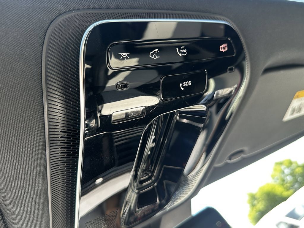 Certified 2025 Mercedes-Benz E 53 AMG e 4MATIC Sedan image 33