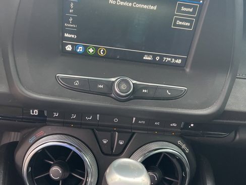 Used 2019 Chevrolet Camaro LT image 12