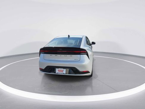 New 2026 Toyota Prius XLE image 7
