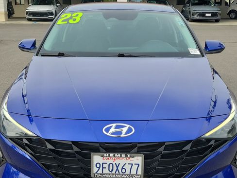 Certified 2023 Hyundai Elantra SEL image 29