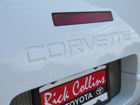 Used 1996 Chevrolet Corvette Coupe RWD image 31