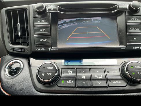 Used 2018 Toyota RAV4 SE w/ Power Extra Value Package AWD/4WD image 20