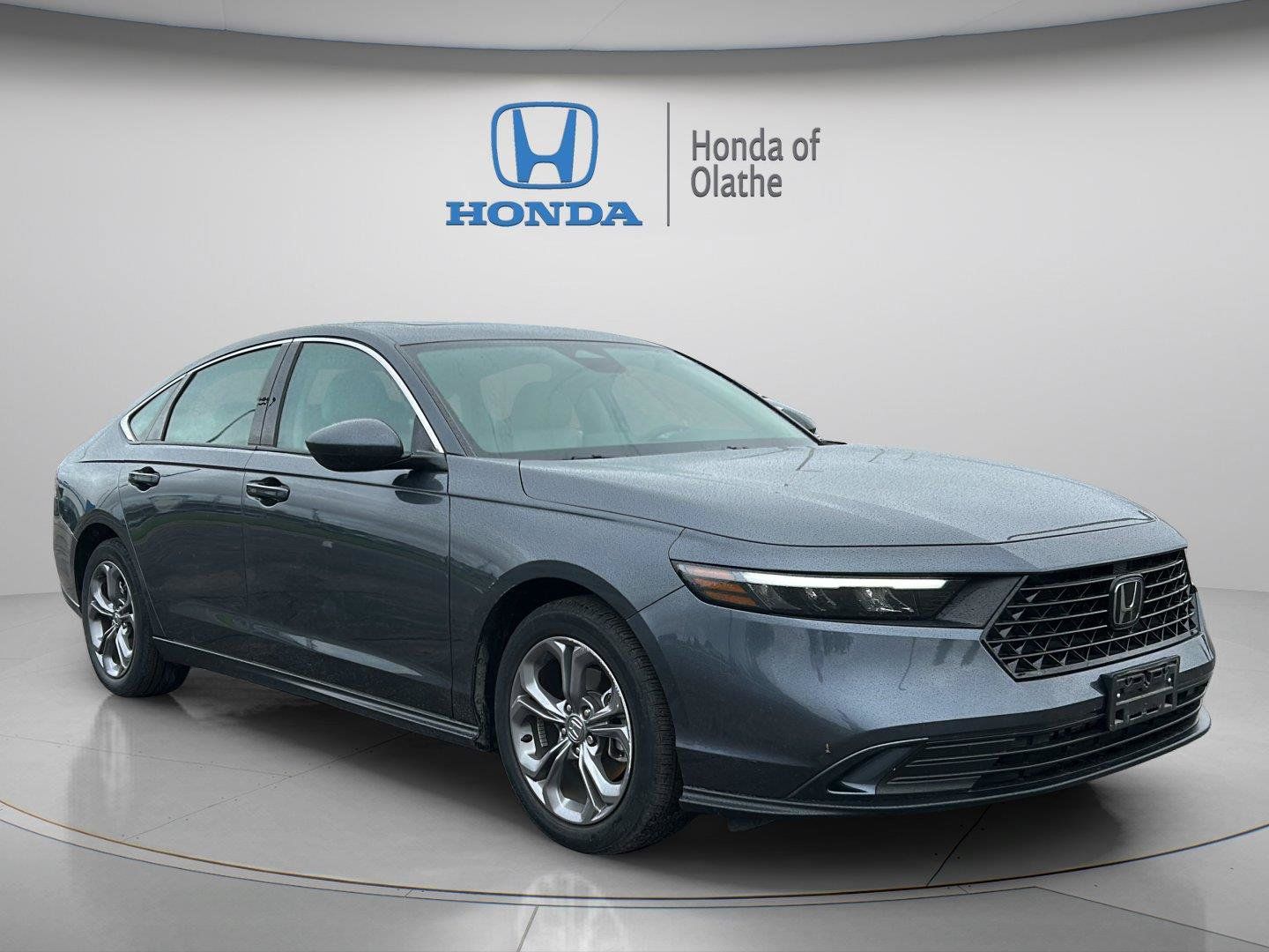 Certified 2024 Honda Accord EX image 1