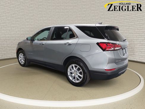 Used 2024 Chevrolet Equinox LT w/ LPO, Floor Liner Package image 7