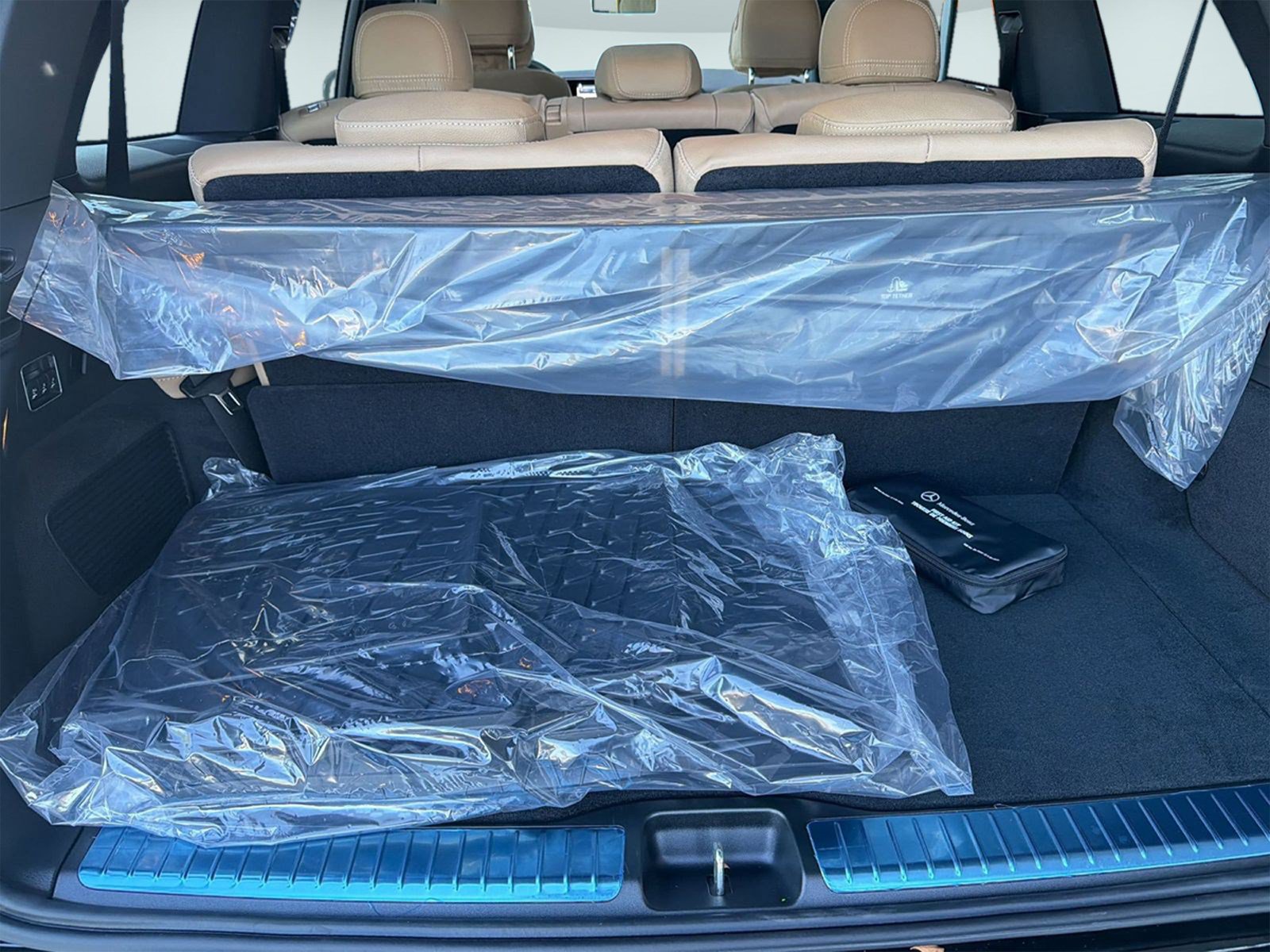 New 2026 Mercedes-Benz GLS 450 4MATIC image 37