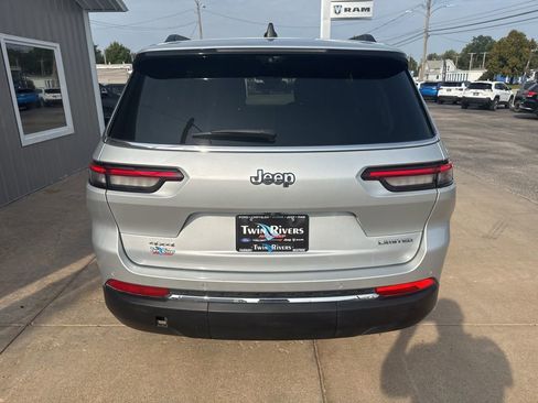 Certified 2023 Jeep Grand Cherokee L Limited w/ Luxury Tech Group II image 4