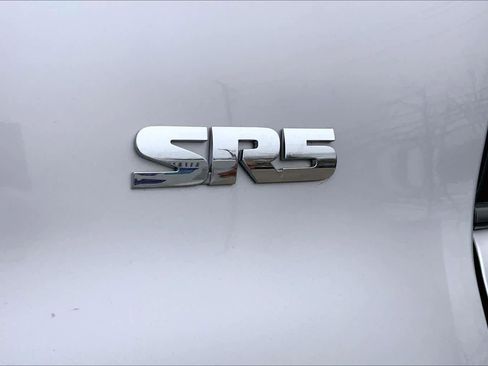 Used 2024 Toyota 4Runner SR5 image 9