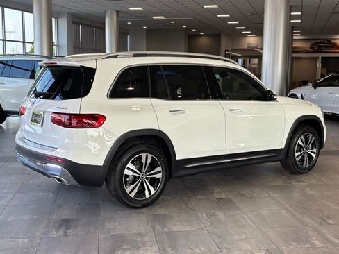 New 2026 Mercedes-Benz GLB 250 4MATIC image 3