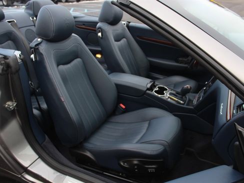 Used 2010 Maserati GranTurismo image 13