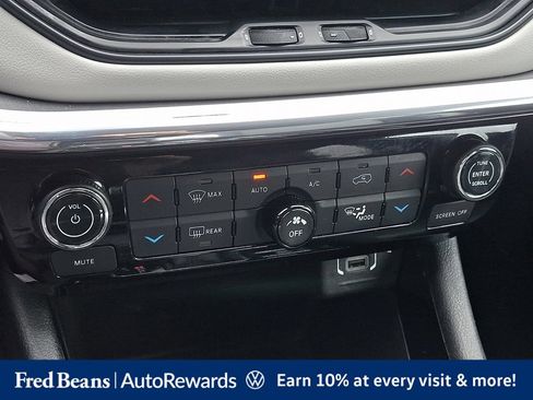 Used 2023 Jeep Compass Limited AWD/4WD image 20