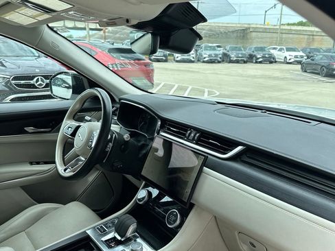 Used 2022 Jaguar F-PACE S AWD/4WD image 7
