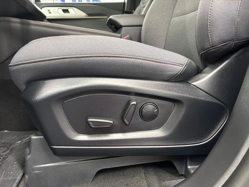 New 2026 Ford Explorer Active image 7