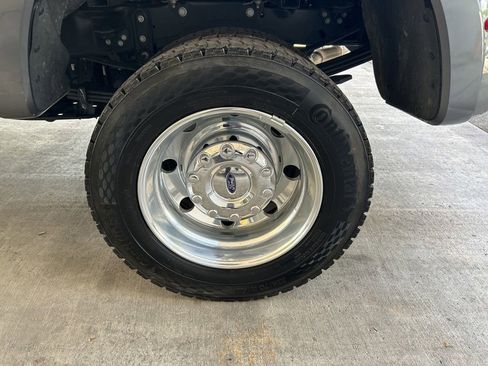 Used 2025 Ford F450 XL w/ FX4 Off-Road Package AWD/4WD image 17