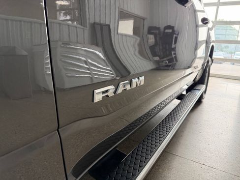 Used 2023 RAM 1500 Big Horn AWD/4WD image 7
