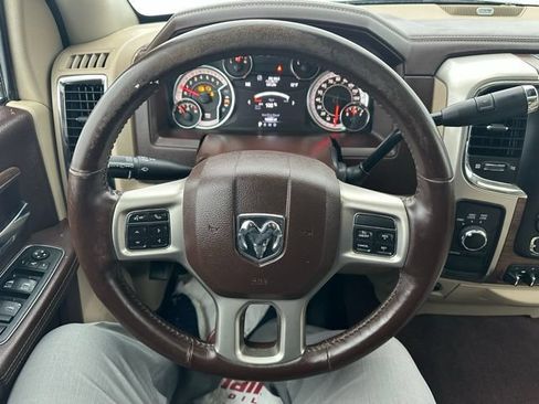 Used 2018 RAM 2500 Laramie AWD/4WD image 28