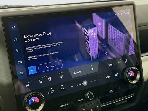 Used 2025 Lexus GX 550 AWD/4WD image 18