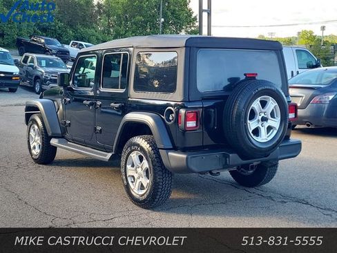 Used 2022 Jeep Wrangler Unlimited Sport AWD/4WD image 3