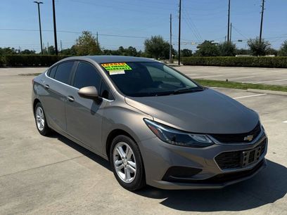 Used 2018 Chevrolet Cruze LT