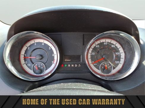 Used 2013 Dodge Grand Caravan SXT FWD image 19
