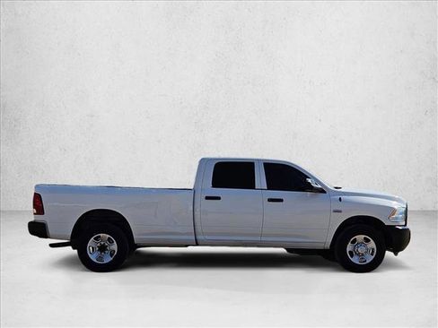 Used 2017 RAM 3500 Tradesman RWD image 4