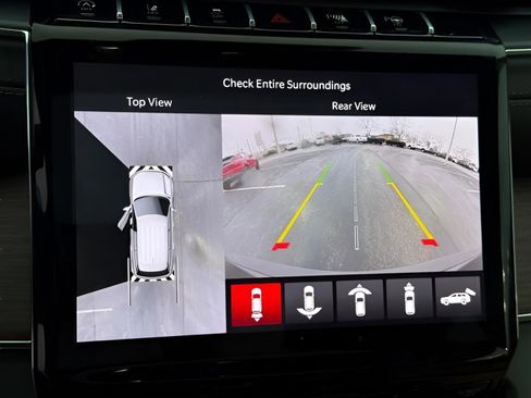 New 2025 Jeep Grand Cherokee Summit image 21