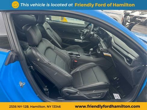 Used 2026 Ford Mustang Premium w/ Bronze Appearance Package image 38