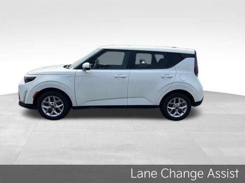 Certified 2024 Kia Soul LX w/ Option Group 015 FWD image 5