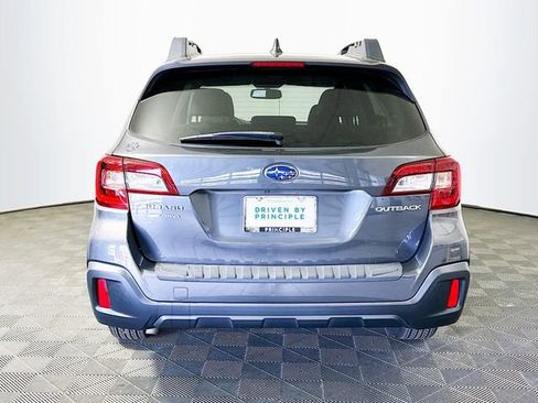 Used 2018 Subaru Outback 2.5i Limited image 7