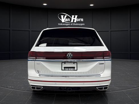 Used 2025 Volkswagen Atlas SEL Premium R-Line AWD/4WD image 6