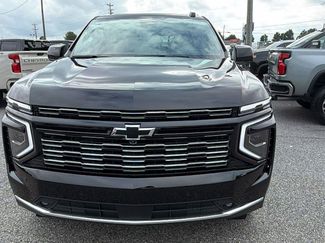 New 2026 Chevrolet Tahoe High Country w/ Sun And Tow Package AWD/4WD video 2