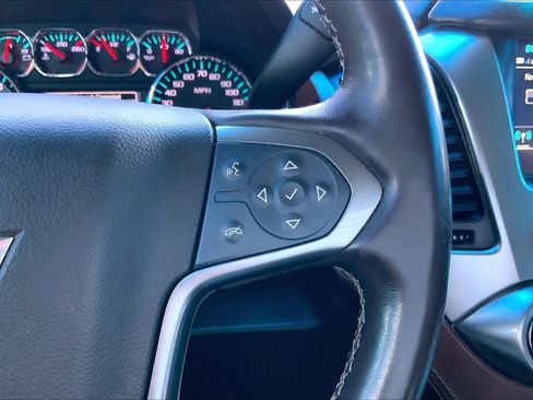 Used 2019 Chevrolet Tahoe Premier AWD/4WD image 19