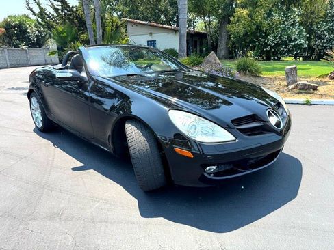 Used 2006 Mercedes-Benz SLK 350 image 4