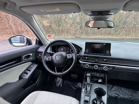 Used 2023 Honda Civic EX image 36