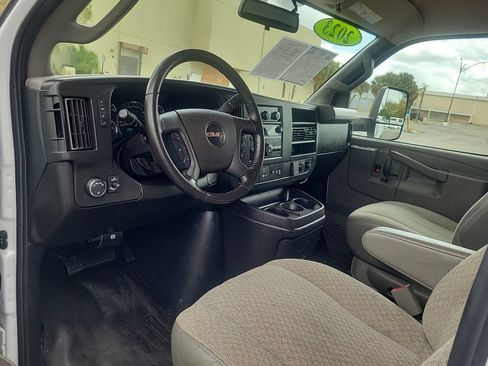 Used 2023 GMC Savana 3500 w/ Power Convenience Package RWD image 12