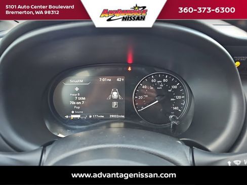 Used 2024 Nissan Kicks SR w/ SR Premium Package image 12