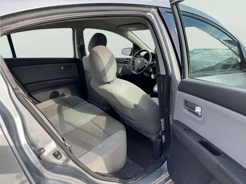 Used 2012 Nissan Sentra 2.0 S FWD image 17