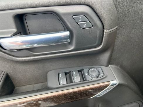 Used 2021 Chevrolet Silverado 1500 LT image 38