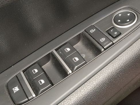 Used 2023 Kia Forte LXS w/ LXS Technology Package image 27