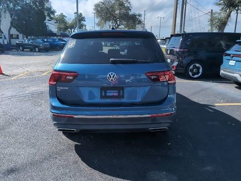 Used 2020 Volkswagen Tiguan SE image 6